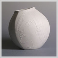 Vase "Diskus" mit Dekor "Gesicht"